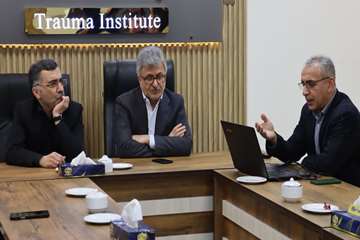  جناب آقای دکتر شاهین آخوندزاده 